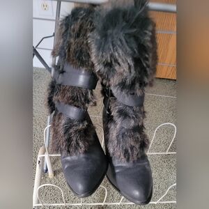 Women's Black Fur Boots Only Wore Twice